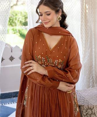 Floral embroidered brown v neck  cotton kurta with trouser & dupatta set 2