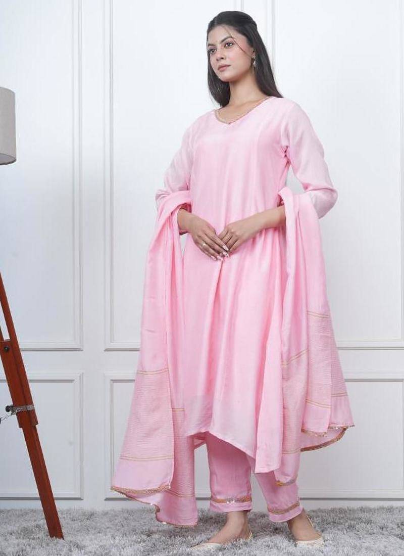 Pink kali kurta set with fida dupatta