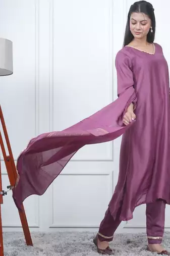 Purple kali kurta set with fida dupatta