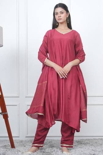Red kali kurta set with fida dupatta
