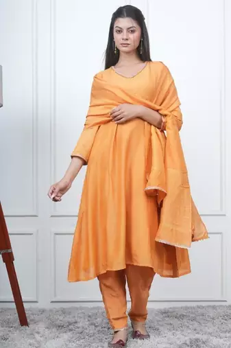 Orange kali kurta set with fida dupatta