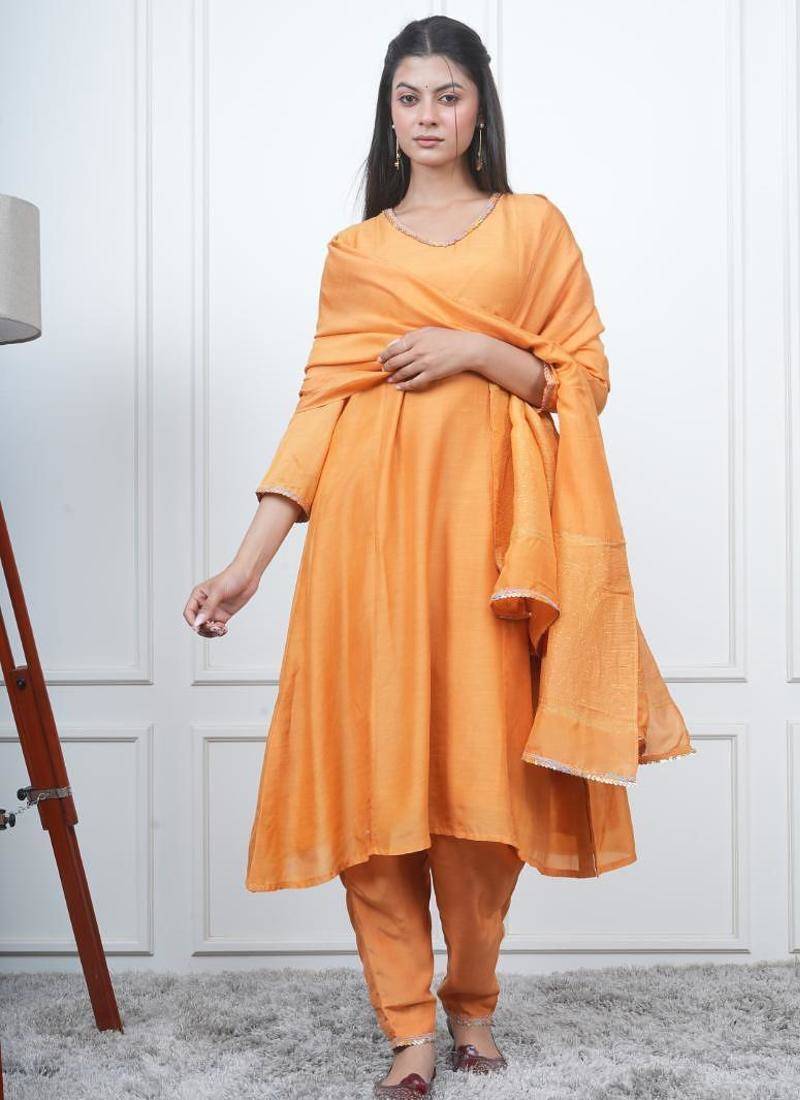 Orange kali kurta set with fida dupatta