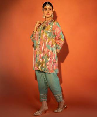 Multicolor embroidered cotton silk kurta set 3