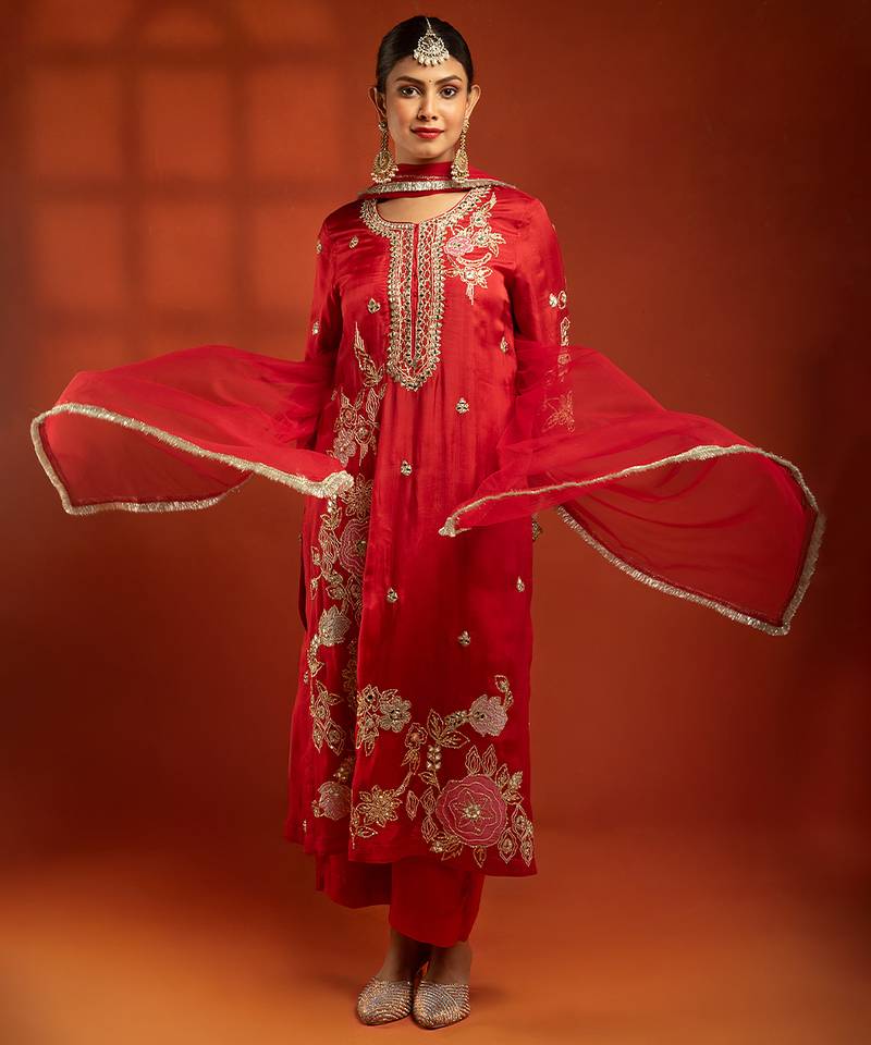 Red embroidered cotton silk kurta set
