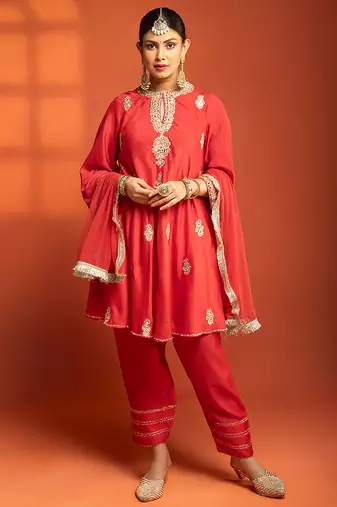 Red embroidered cotton silk kurta set