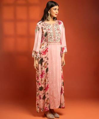 Pink embroidered silk kurta set 2