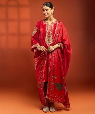 Red embroidered silk kurta set 4