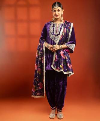 Purple embroidered silk kurta set 3