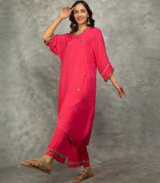 Fuchsia embroidered crepe kurta set