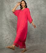 Fuchsia embroidered crepe kurta set