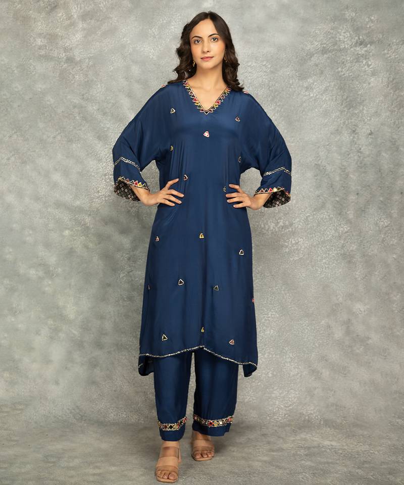 Blue embroidered crepe kurta set