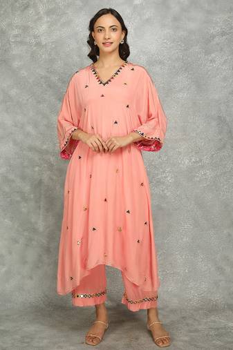 Peach embroidered crepe kurta set