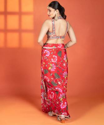 Red  floral printed crepe saree 2