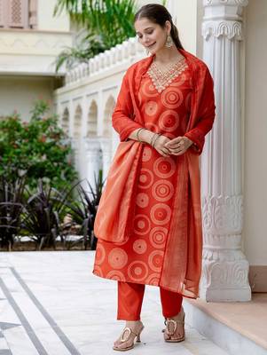 Women's Gorgeous Rayon Embroidery Straight Kurta with Pant And Dupatta Set 3