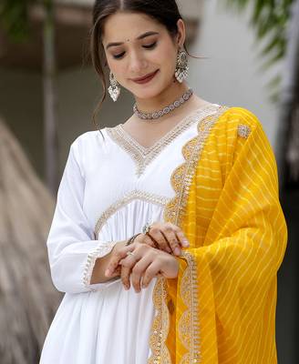 Women's Gorgeous Embroidery Chandrei Fabric Straight Kurta, Pant and Dupatta Set 2