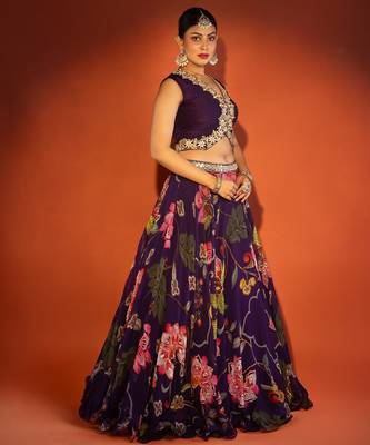 Purple embroidered organza Lehenga 2