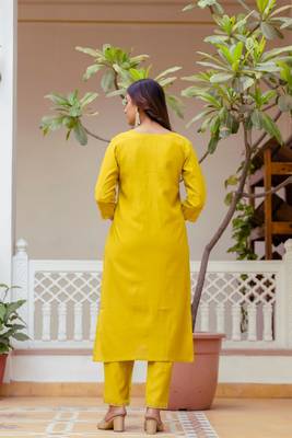 Women's Gorgeous Embroidery work Viscose Gadhwal Fabric Straight Kurta, Pant and Dupatta Set 4