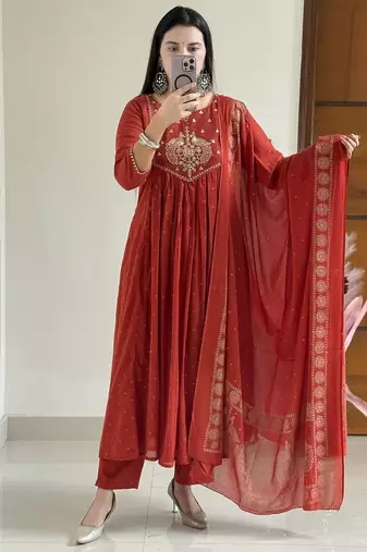 Red printed kurta pant dupatta set