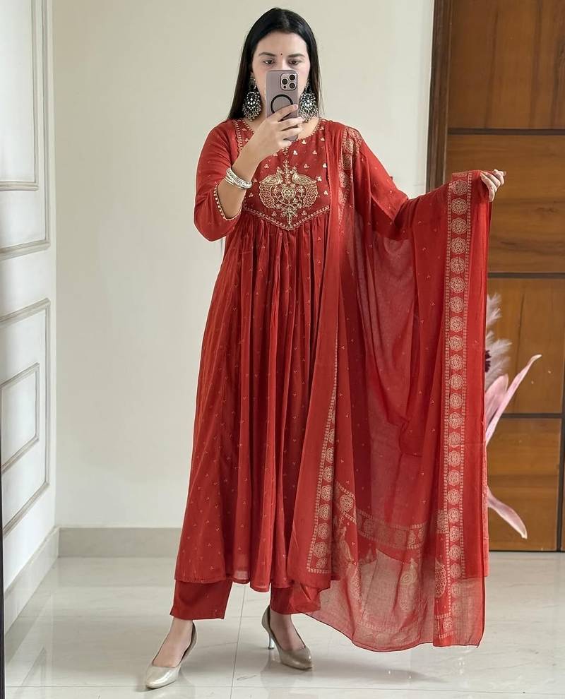 Red printed kurta pant dupatta set