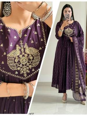 Wine printed kurta pant dupatta set 4
