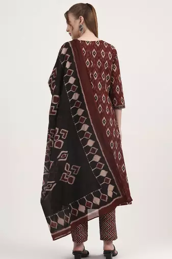 maroon pure cotton ethnic print a-line kurta trouser dupatta set