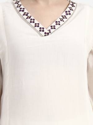 purple and off white mul chanderi silk anarkali kurta trouser dupatta set 4