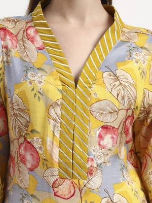 yellow lensing flare kurta dupatta set 4