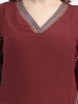 mul chanderi maroon kurta dupatt pant set 4
