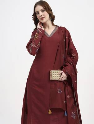 mul chanderi maroon kurta dupatt pant set 5