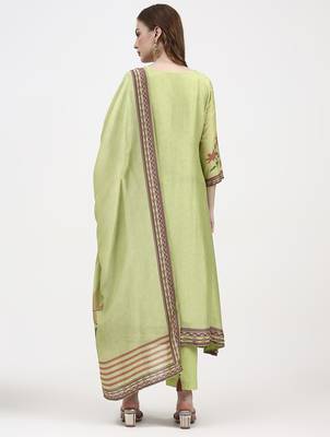 mul chanderi green kurta dupatta pant set 3