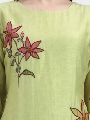 mul chanderi green kurta dupatta pant set 4