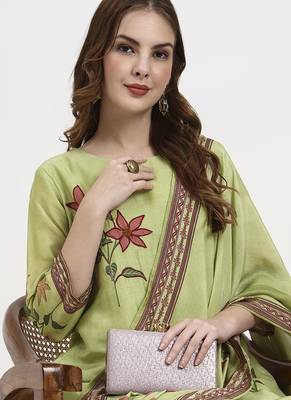 mul chanderi green kurta dupatta pant set 5