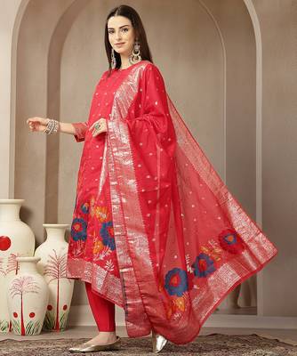 red chanderi silk floral goldan print straight kurta trouser dupatta set 2