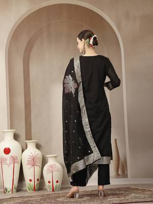 black chanderi silk floral straight kurta trouser dupatta set 3