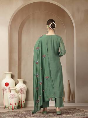 green mul chanderi embroidery a-line kurta trouser dupatta set 3