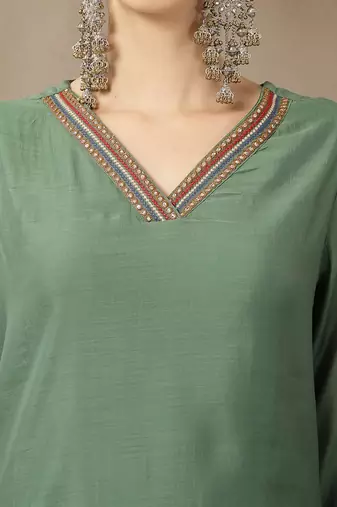 green mul chanderi embroidery a-line kurta trouser dupatta set