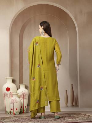 lime green mul chanderi embroidery a-line kurta trouser dupatta set 3
