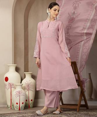 light pink mul chanderi silk embroidery a-line kurta trouser dupatta set 1