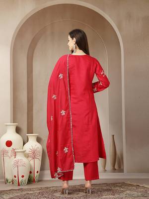 pink vatican silk dori embroidery mirror work kurta trouser dupatta set 3