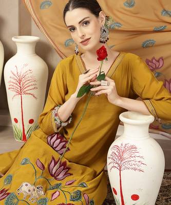 mustard mul chanderi silk floral a-line kurta trouser dupatta set 5
