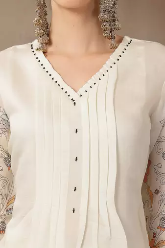 mul chanderi cream kurta dupatt pant set