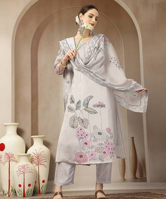 mul chanderi light grey kurta dupatt pant set 1