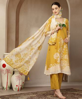 mul chanderi yellow kurta dupatta pant set 1