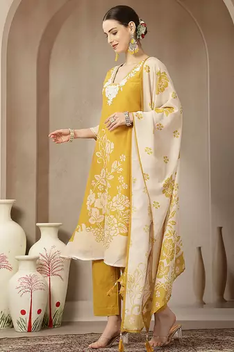 mul chanderi yellow kurta dupatta pant set