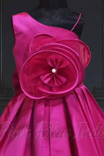 Baby girl pink pleated dress online