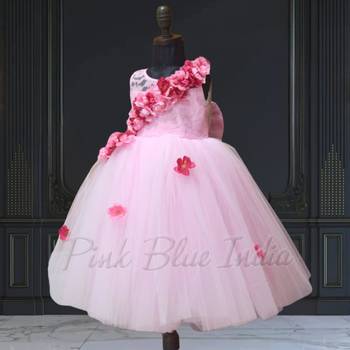 Stylish back with big bow party dress 3