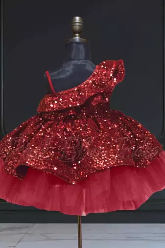 Maroon ruffled one shoulder girls dress
