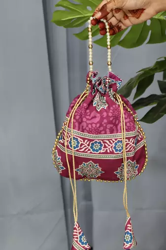 Wine pearl handle designer batwa