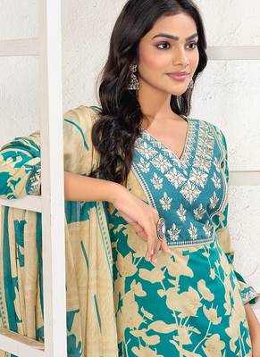 Sea green digital print with embroidery riyon salwar kameez with two pocket 3