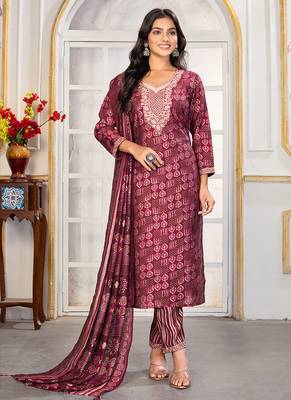 Maroon digital print with embroidery chanderi salwar kameez with two pocket 2